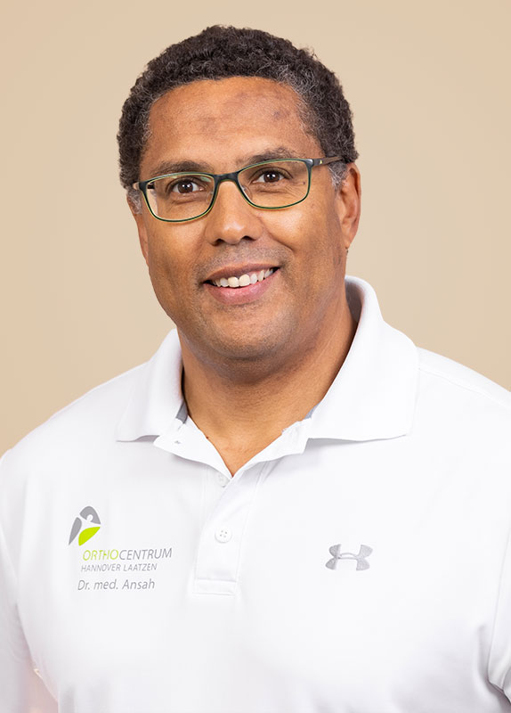 Dr. med. Patrick Ansah | Facharzt für Orthopädie und Unfallchirurgie, Sportmedizin, Chirotherapie, Akupunktur, Osteopathie, FDM im Orthocentrum Hannover-Laatzen
