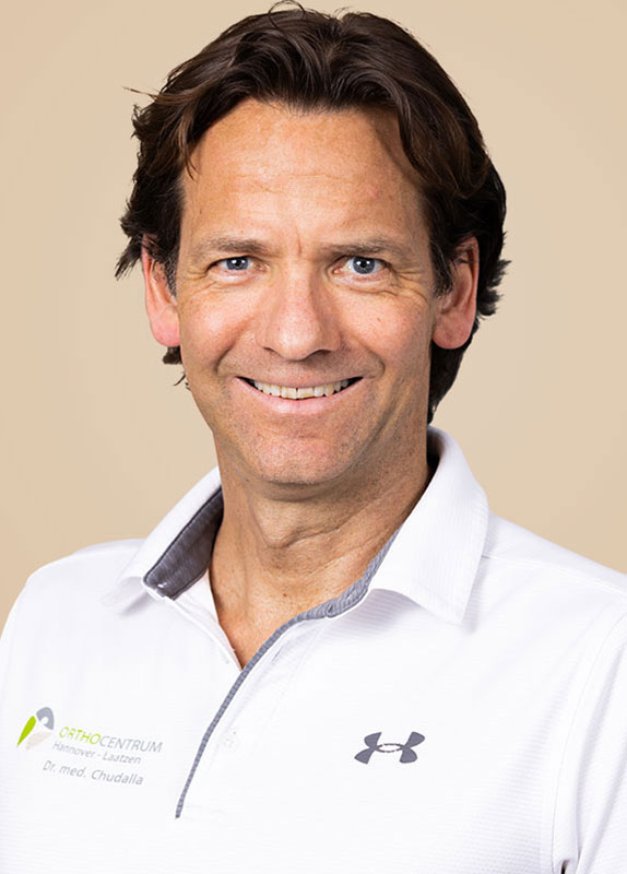 Dr. med. Robin Chudalla | Facharzt für Orthopädie und Unfallchirurgie, Chirotherapie / Manuelle Medizin, Sportmedizin, Kinderorthopädie, FDM